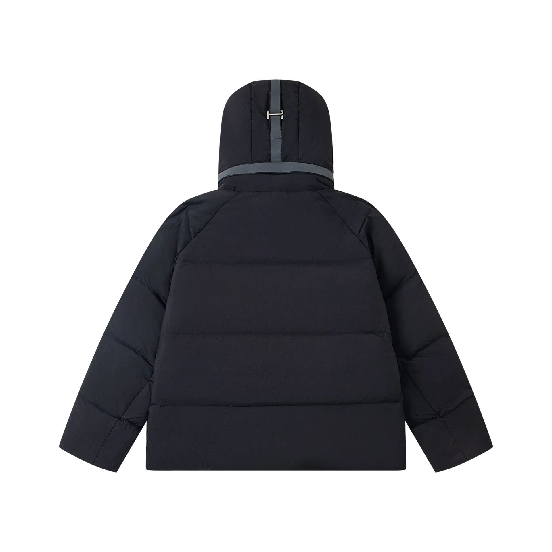 P770 model number: G124 Canada Goose PASTELS series new Parker couple's hooded down jacket 1️⃣The fabric is made of soft EnduraLuxe fabric, which enhances the durability of easy-to-wear parts, is lightweight and durable; the inner liner is made of anti-velvet gallbladder, which is comfortable and soft without velvet. It has a detachable hood, can be adjusted in two directions, and is also filled with down, which brings greater softness and wrapping around the head and neck, and is full of warmth. This parka features white trim on the back and sides, and the hardware locks are all original and custom-made to match the muted fabric color. Goose label: The official website’s new series of silicone material labels, non-embroidery labels. 2️⃣It is very youthful and energetic, and can be easily worn by both men and women. It is very in line with the fashion aesthetic concepts of today's young people! 3️⃣ A full set of customized accessories, complete with three standards, same style for men and women, a must-have for couples! Color: black, white, pink, stone gray, water-soluble blue Size: XS, S, M, L